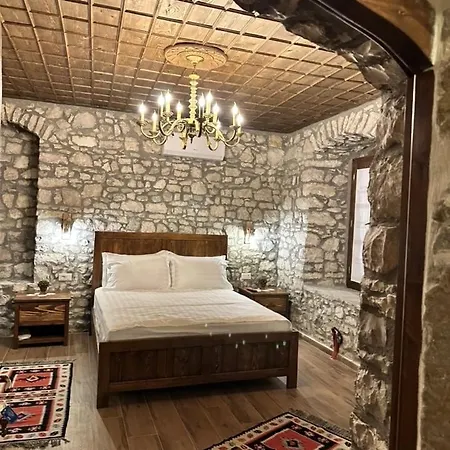 Koroni Boutique *