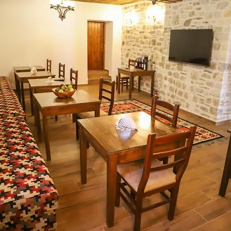 Koroni Boutique * Berat