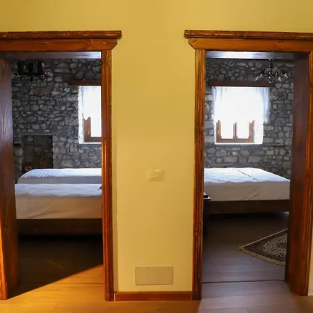 Koroni Boutique * Berat