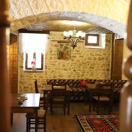 Koroni Boutique * Berat