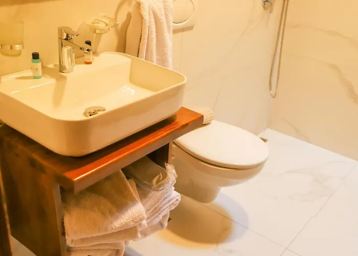 Koroni Boutique * Berat